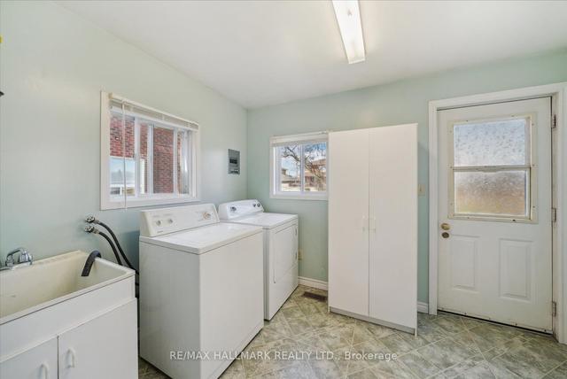 76 Harding Ave, House detached with 4 bedrooms, 2 bathrooms and 3 parking in Toronto ON | Image 27