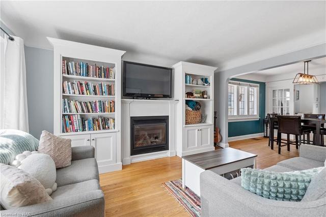 Living Room with Gas Fireplace | Image 28