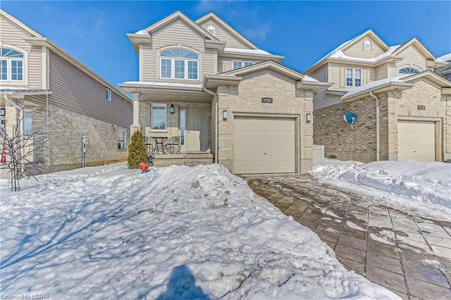 1831 Mickleborough Drive, House detached with 3 bedrooms, 2 bathrooms and 3 parking in London ON | Image 1
