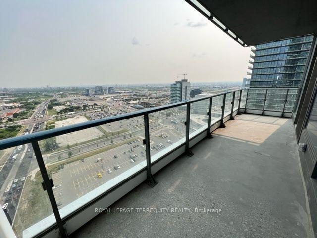 2602 - 7890 Jane St, Condo with 2 bedrooms, 2 bathrooms and 0 parking in Vaughan ON | Image 6