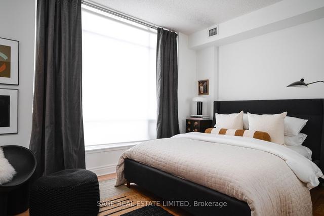 717e - 500 Queens Quay W, Condo with 1 bedrooms, 1 bathrooms and 1 parking in Toronto ON | Image 2