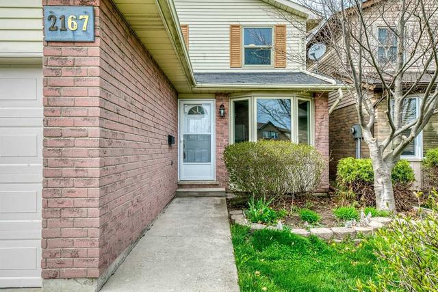 2167 Melissa Cres, House attached with 3 bedrooms, 3 bathrooms and 3 parking in Burlington ON | Image 12