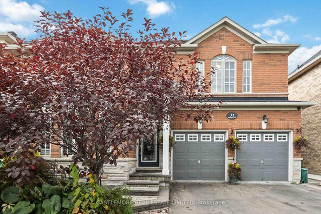 31 Baylawn Circ, House detached with 4 bedrooms, 3 bathrooms and 6 parking in Brampton ON | Image 1