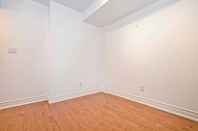 08 - 70 Hargrave Lane, Townhouse with 3 bedrooms, 3 bathrooms and 1 parking in Toronto ON | Image 21