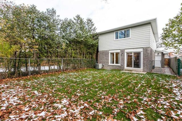 119 Deanscroft Sq, House detached with 4 bedrooms, 3 bathrooms and 4 parking in Toronto ON | Image 19