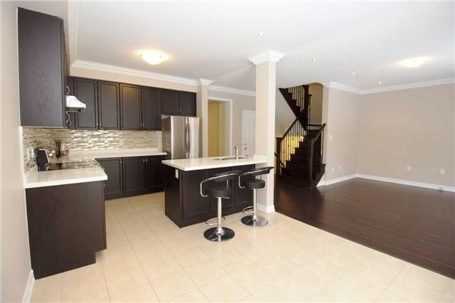 30 Begonia St, House attached with 4 bedrooms, 4 bathrooms and 1 parking in Markham ON | Image 9