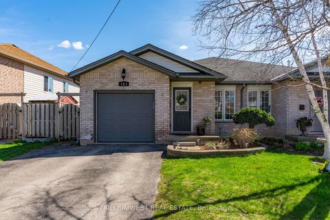 121 Walsh Cres, House semidetached with 2 bedrooms, 2 bathrooms and 3 parking in Stratford ON | Card Image