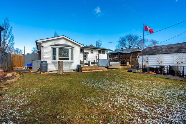 587 Wilene Dr, House detached with 3 bedrooms, 2 bathrooms and 2 parking in Burlington ON | Image 28