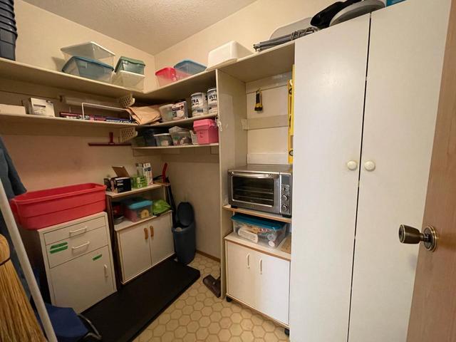 309 - 187 Warren Avenue, Condo with 2 bedrooms, 2 bathrooms and 1 parking in Penticton BC | Image 25