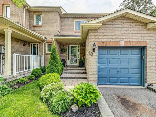 18 Farnham Dr, Townhouse with 3 bedrooms, 2 bathrooms and 2 parking in Brampton ON | Image 12