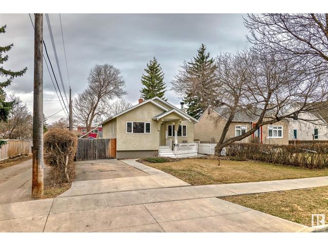 6622 110 St Nw, House detached with 5 bedrooms, 2 bathrooms and null parking in Edmonton AB | Image 2