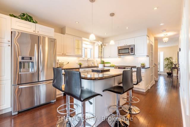 451 Burnett Ave, House semidetached with 3 bedrooms, 3 bathrooms and 3 parking in Cambridge ON | Image 24