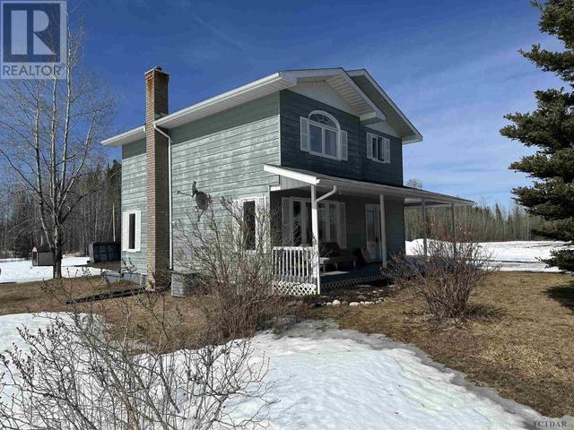 1663 11 Hwy S, House detached with 4 bedrooms, 1 bathrooms and null parking in Cochrane ON | Image 4