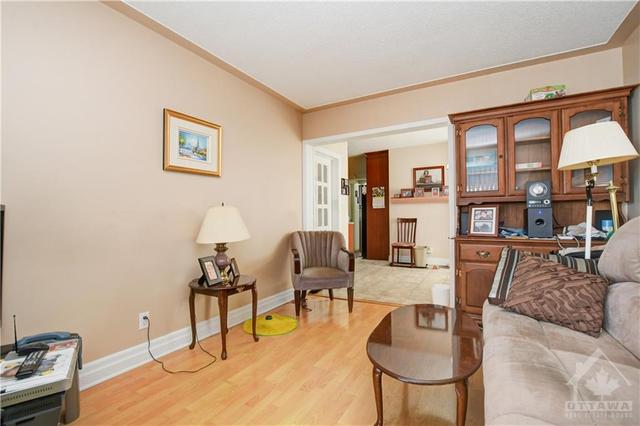 332 Shakespeare Street, House other with 0 bedrooms, 0 bathrooms and 3 parking in Ottawa ON | Image 5
