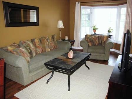 80 Copeman Cres, House detached with 3 bedrooms, 2 bathrooms and 2 parking in Barrie ON | Image 4