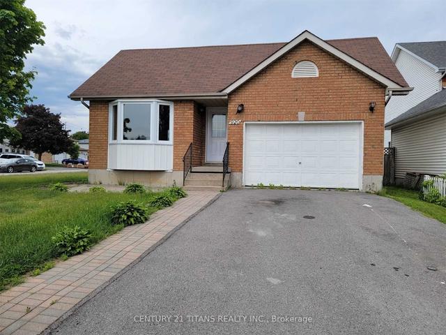 920 Heenan St, House detached with 3 bedrooms, 2 bathrooms and 5 parking in Cobourg ON | Image 9
