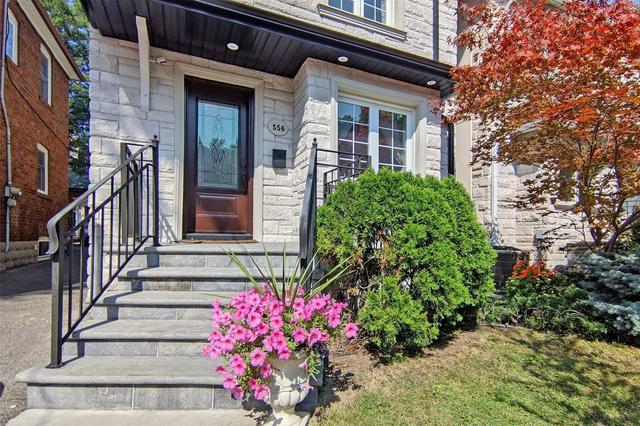 556 Davisville Ave, House detached with 3 bedrooms, 2 bathrooms and 2 parking in Toronto ON | Image 20