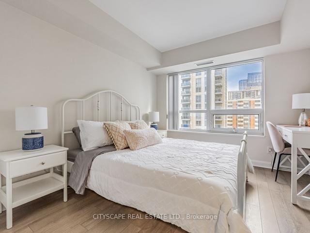 1603 - 1 Michael Power Pl, Condo with 2 bedrooms, 2 bathrooms and 1 parking in Toronto ON | Image 13