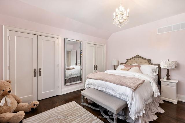 244 Yonge Blvd, House detached with 4 bedrooms, 5 bathrooms and 7 parking in Toronto ON | Image 19