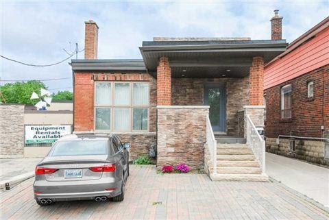 4 Hyde Ave, House detached with 1 bedrooms, 1 bathrooms and 2 parking in Toronto ON | Image 1