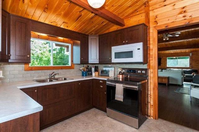 88 Island 980/Deer Isla, House detached with 3 bedrooms, 1 bathrooms and 0 parking in Georgian Bay ON | Image 3