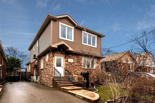 174 Westview Blvd, House detached with 1 bedrooms, 1 bathrooms and 1 parking in Toronto ON | Image 16