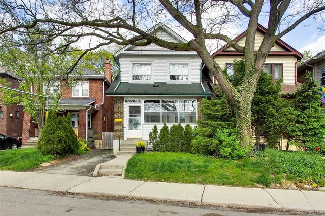 195 Arlington Ave, House semidetached with 3 bedrooms, 2 bathrooms and 3 parking in Toronto ON | Card Image