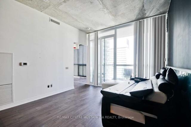 2501 - 88 Blue Jays Way, Condo with 1 bedrooms, 1 bathrooms and 0 parking in Toronto ON | Image 6