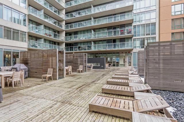 412 - 1 Bedford Rd, Condo with 2 bedrooms, 2 bathrooms and 1 parking in Toronto ON | Image 17