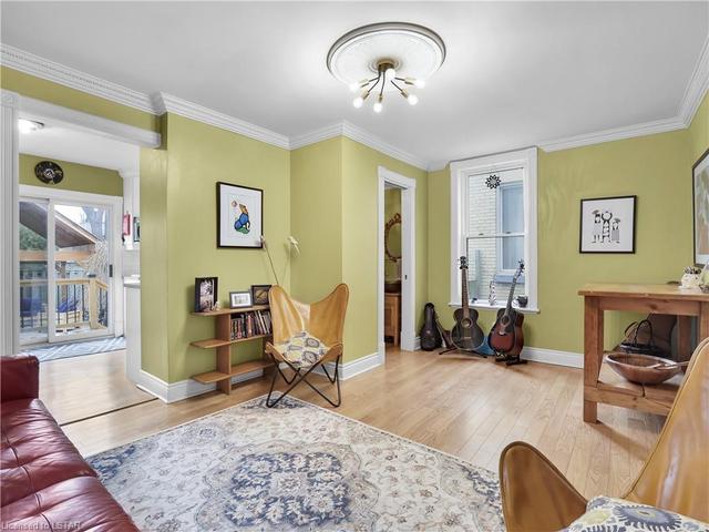 854 Lorne Avenue, House detached with 3 bedrooms, 1 bathrooms and 2 parking in London ON | Image 15