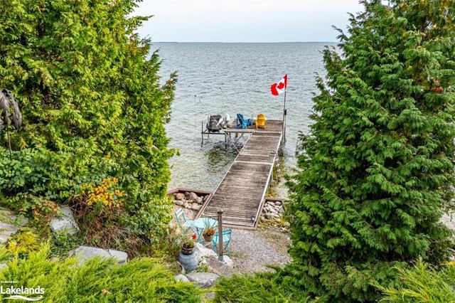 1&2 Ivy Lane / Grape Island, House detached with 4 bedrooms, 3 bathrooms and null parking in Orillia ON | Image 10