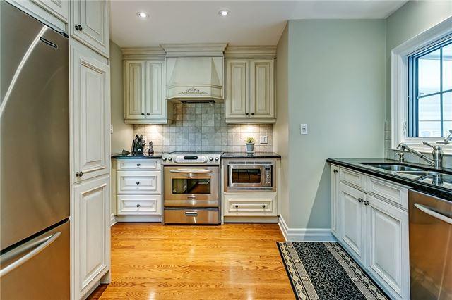 475 Coleen Dr, House detached with 2 bedrooms, 2 bathrooms and 8 parking in Oakville ON | Image 6