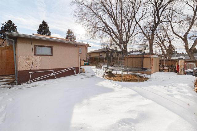 336 33 Avenue Ne, House detached with 4 bedrooms, 1 bathrooms and 4 parking in Calgary AB | Image 27