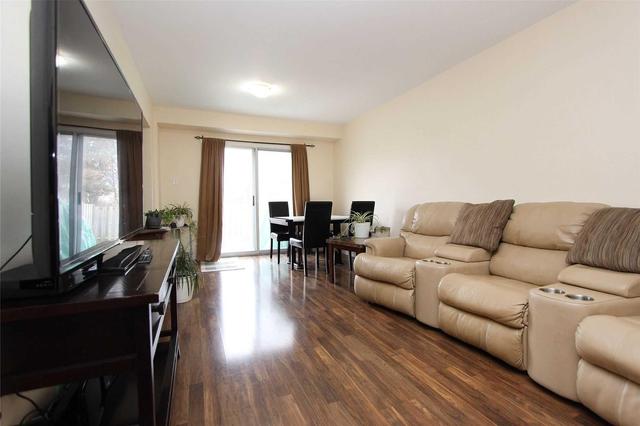 86 - 611 Galahad Dr, Townhouse with 4 bedrooms, 2 bathrooms and 1 parking in Oshawa ON | Image 8