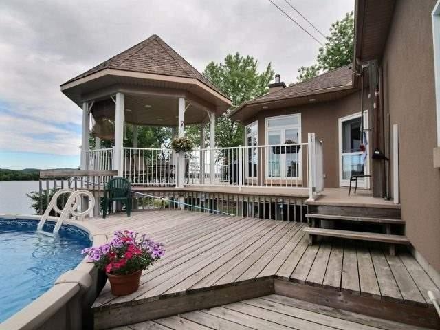 865 Concession 1 Rd, House detached with 2 bedrooms, 2 bathrooms and 15 parking in Alfred and Plantagenet ON | Image 9