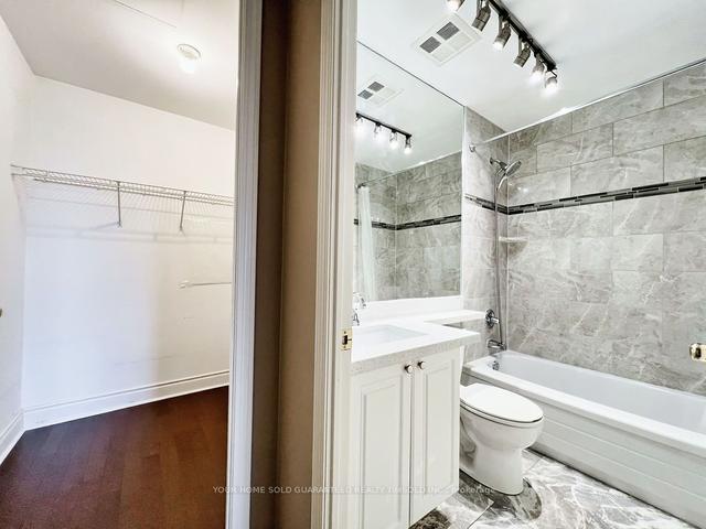 2201 - 7 King St E, Condo with 2 bedrooms, 2 bathrooms and 0 parking in Toronto ON | Image 20