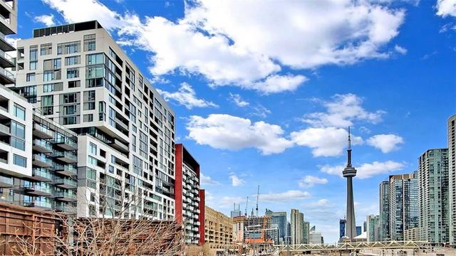 1612 - 27 Bathurst St, Condo with 2 bedrooms, 2 bathrooms and 0 parking in Toronto ON | Image 12