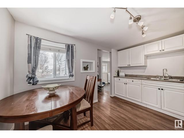 5028 55 Av, House detached with 2 bedrooms, 1 bathrooms and null parking in Tofield AB | Image 2
