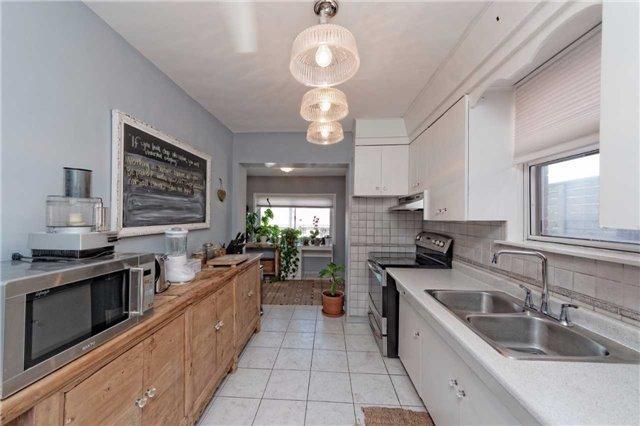 132 Alameda Ave, House detached with 3 bedrooms, 2 bathrooms and 3 parking in Toronto ON | Image 10
