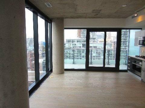 1401 - 224 King St W, Condo with 1 bedrooms, 1 bathrooms and null parking in Toronto ON | Image 5