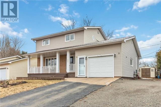 25 Carnation Dr, House detached with 4 bedrooms, 1 bathrooms and null parking in Riverview NB | Image 3