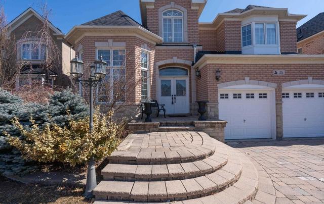35 Barberry Cres, House detached with 4 bedrooms, 5 bathrooms and 6 parking in Richmond Hill ON | Image 12