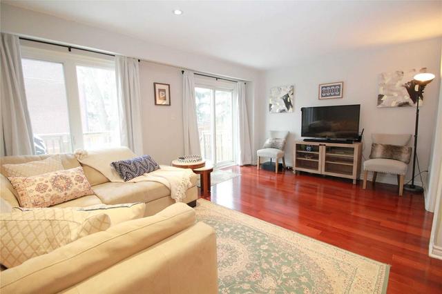 5 - 2445 Homelands Dr, Townhouse with 3 bedrooms, 2 bathrooms and 3 parking in Mississauga ON | Card Image