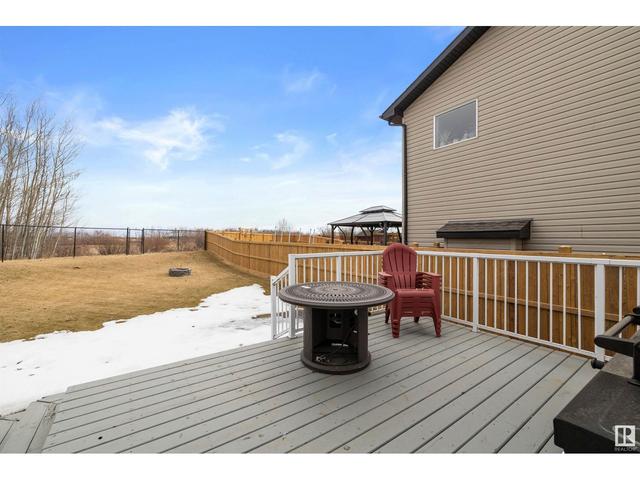 9404 106 Av, House detached with 3 bedrooms, 2 bathrooms and null parking in Morinville AB | Image 41