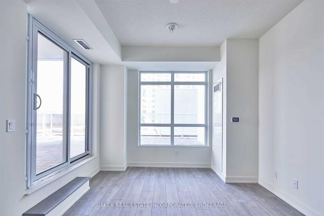214 - 10 Wilby Cres, Condo with 3 bedrooms, 2 bathrooms and 1 parking in Toronto ON | Image 18