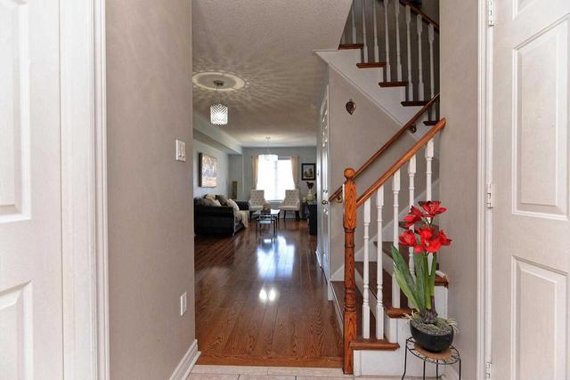 6 Panama Pl E, House attached with 3 bedrooms, 4 bathrooms and 2 parking in Brampton ON | Image 34