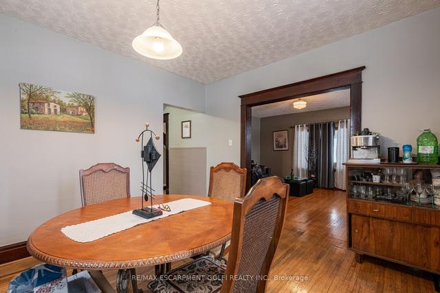 5424 Second Ave, House detached with 3 bedrooms, 2 bathrooms and 3 parking in Niagara Falls ON | Image 4