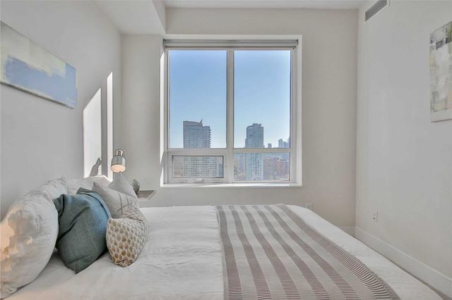 2506 - 28 Linden St, Condo with 2 bedrooms, 2 bathrooms and 1 parking in Toronto ON | Image 18
