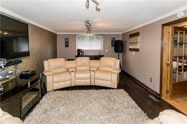 648 Wilson Rd N, House detached with 3 bedrooms, 3 bathrooms and 2 parking in Oshawa ON | Image 11