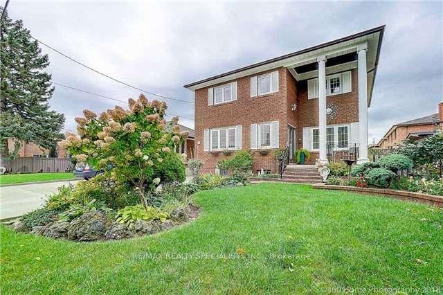 60 Emily Ave, House detached with 4 bedrooms, 4 bathrooms and 4 parking in Toronto ON | Image 1